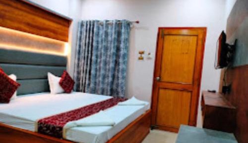 Standard King Room