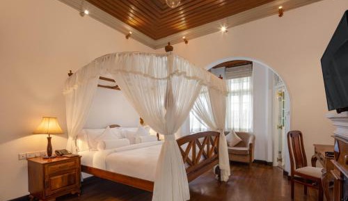 Premium King Room
