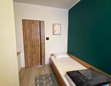 Single Room with Private Bathroom