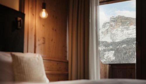 Double Room with Mountain View