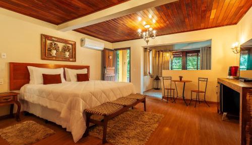 King Suite with Spa Bath