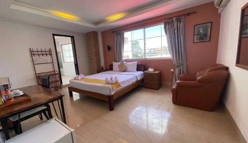 Deluxe King  Room