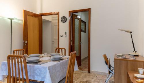 Superior One-Bedroom Apartment with Balcony