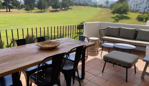 Apartment with Garden View