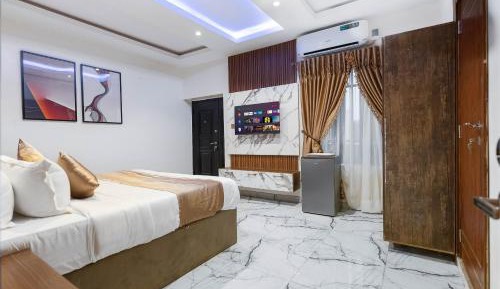 Single Room with Balcony