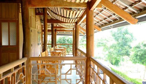 6-Bed Mixed Dormitory Room
