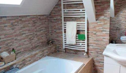 Quadruple Room with Shared Bathroom