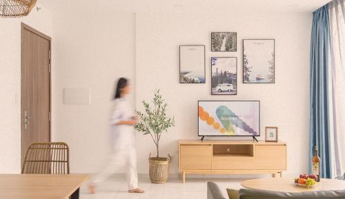 Single Room with Shared Bathroom