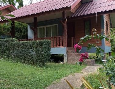 Villa with Garden View