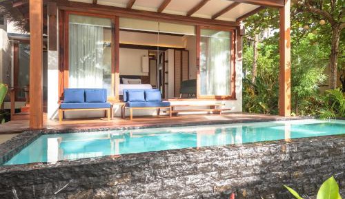 Villa - Beach Front