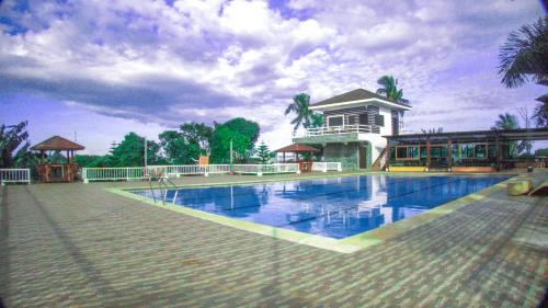 King Room with Pool View