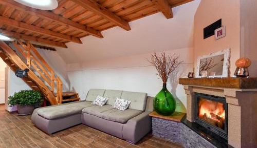 One-Bedroom Holiday Home
