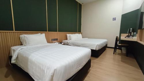 Executive Triple Room