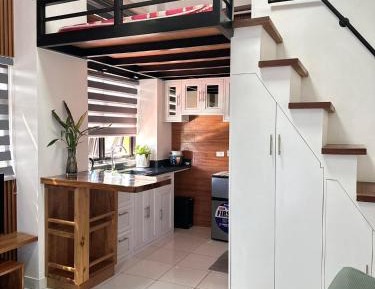 King Studio with Sofa Bed