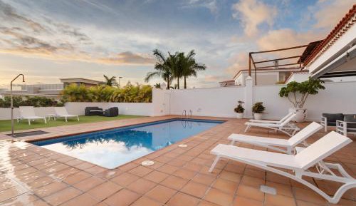 Villa with Sea View