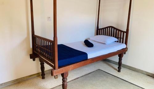 Budget Single Room