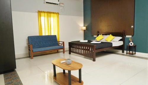 Deluxe Queen Room