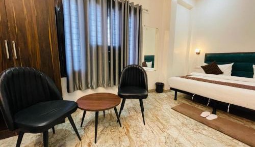 Suite with River View