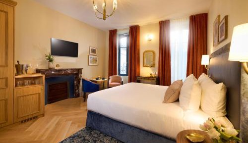 Superior King Room
