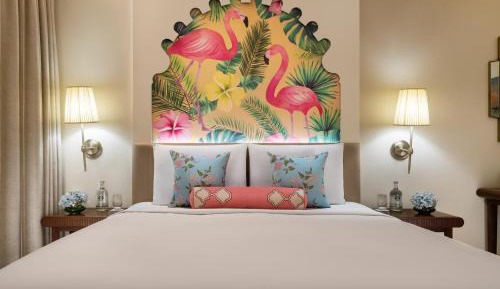 Palace Room Double Bed with Sit-Out