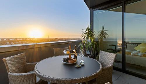 Apartment with Balcony