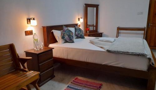 King Room with Mountain View