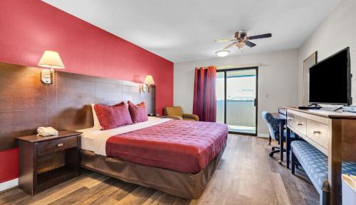 Single Room with Balcony