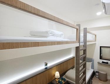 Quadruple Room with Shared Bathroom
