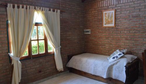 One-Bedroom Bungalow (4 Adults)