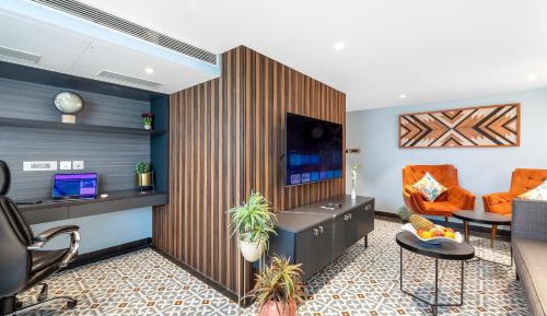 Sky Villa: INR 500 Food Credit per stay once at Terra