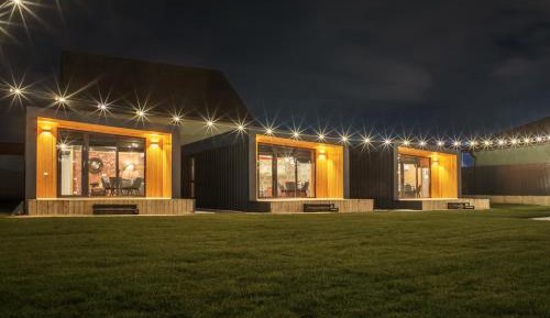 Deluxe Bungalow