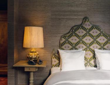 Junior Suite with Garden View