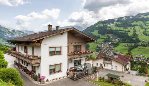 Superior Apartment with Balcony