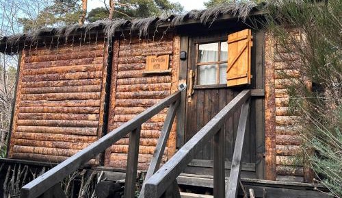 Bungalow (2 Adults) with Shared Bathroom
