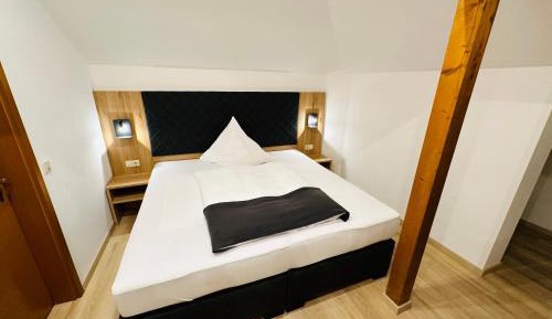 Large Single Room