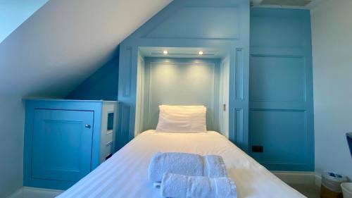 Single Room with Sea View