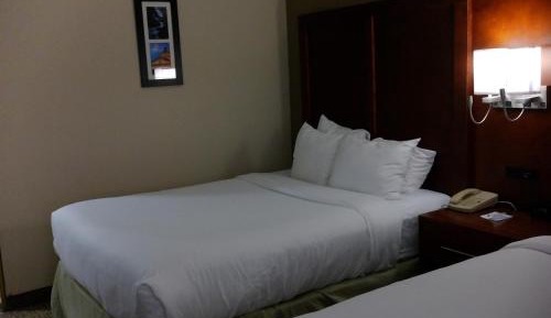 Queen Room with Two Queen Beds - Non-Smoking