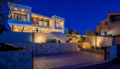 Villa with Private Pool