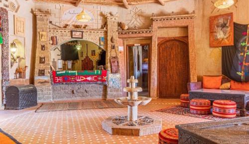 Deluxe Double Room (2 Adults + 1 Child)