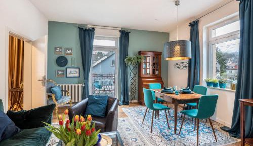 Superior One-Bedroom Apartment with Balcony