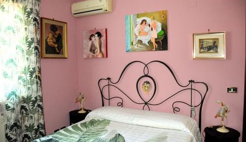 Double or Twin Room with Private Bathroom