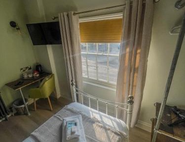 Deluxe Single Room