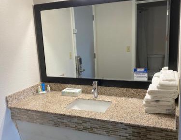 Double Room with Two Double Beds - Non-Smoking