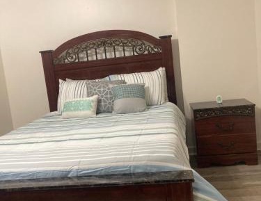 One-Bedroom Apartment - Non-Smoking