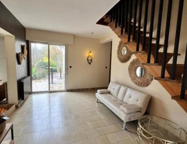 Villa with Garden View