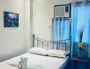 Standard Double Room with Shared Bathroom
