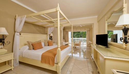 Junior Suite Deluxe  (1 Adult)