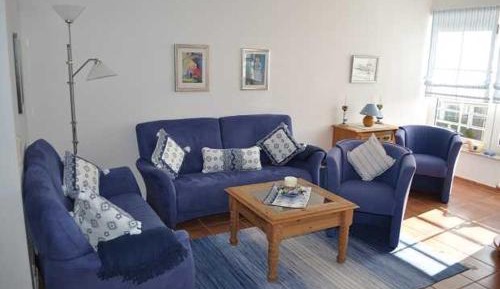 One-Bedroom Apartment with Balcony