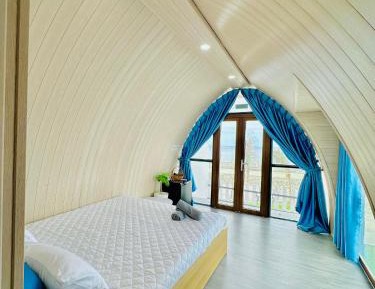 Bungalow with Sea View