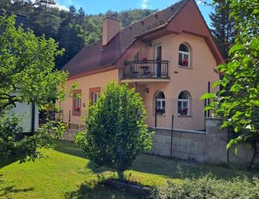 Superior Chalet